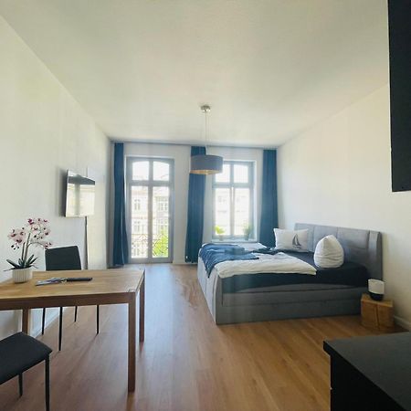 Innenstadt Refugium In Ruhiger Wasserlage+Balkon Lipsia Esterno foto