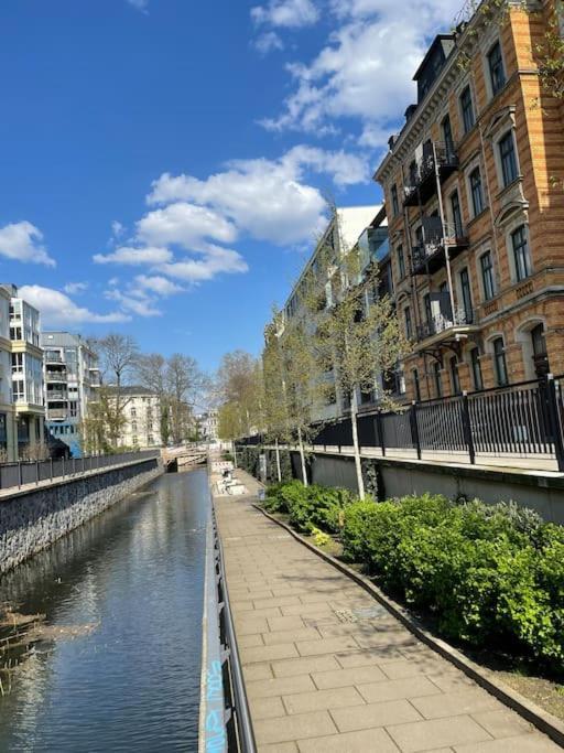 Innenstadt Refugium In Ruhiger Wasserlage+Balkon Lipsia Esterno foto